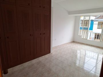 SE VENDE CASA BIFAMILIAR EN EL NUEVO PRÍNCIPE