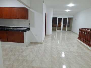 SE VENDE CASA BIFAMILIAR EN EL NUEVO PRÍNCIPE
