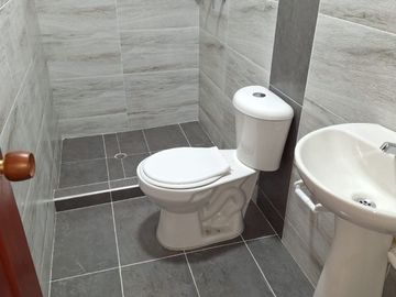 SE VENDE CASA BIFAMILIAR EN EL NUEVO PRÍNCIPE
