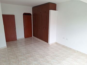 SE VENDE CASA BIFAMILIAR EN EL NUEVO PRÍNCIPE