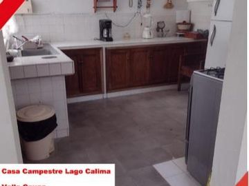 SE VENDE CASA CAMPESTRE LAGO CALIMA VALLE DEL CAUCA (COL)