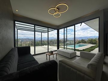 Casa amoblada en venta en Malacatos sector San José