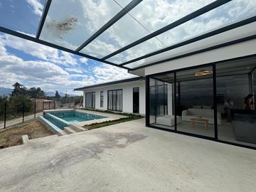 Casa amoblada en venta en Malacatos sector San José