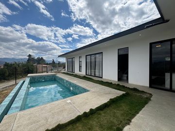 Casa amoblada en venta en Malacatos sector San José