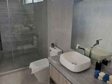 Casa de venta de 3 dormitorios La Primavera Cumbayá Quito Ecuador