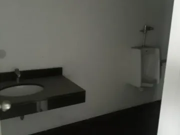 Oficina en Edif. Corporativo Moderno, Frente a Clínica Javier Prado - San Isidro
