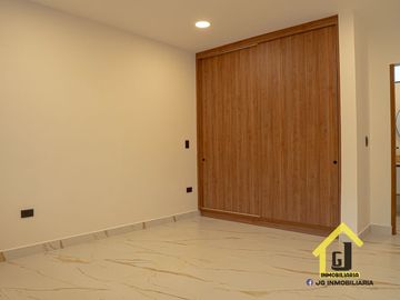 SE VENDE LUJOSA CASA CAMPESTRE EN CHINCHINA CALDAS