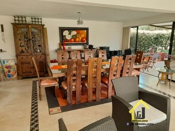SE VENDE CASA CAMPESTRE CERCA A LA CIUDAD DE MANIZALES