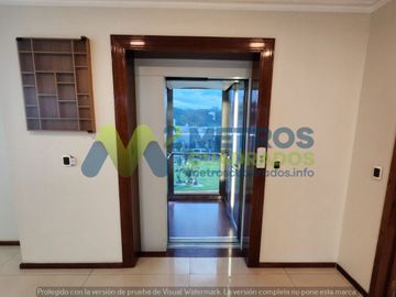 CASA en VENTA en LOMAS de las AMERICAS SUR con Elevador