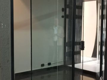 LOCAL COMERCIAL EN VENTA - AV. PROLONG. PRIMAVERA 152 TDA. C-12 SURCO