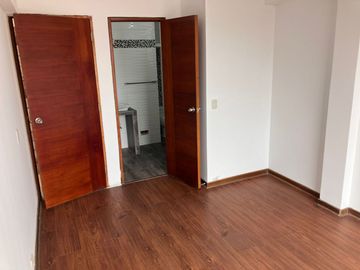 Duplex remodelado en venta en San Isidro Ovalo Gutierrez