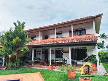 CASA CAMPESTRE EN SANTAGUEDA CERCA A LA CIUDAD DE MANIZALES