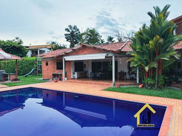CASA CAMPESTRE EN SANTAGUEDA CERCA A LA CIUDAD DE MANIZALES
