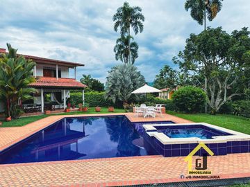 CASA CAMPESTRE EN SANTAGUEDA CERCA A LA CIUDAD DE MANIZALES