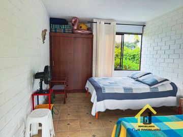 CASA CAMPESTRE EN SANTAGUEDA CERCA A LA CIUDAD DE MANIZALES
