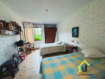 CASA CAMPESTRE EN SANTAGUEDA CERCA A LA CIUDAD DE MANIZALES