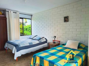 CASA CAMPESTRE EN SANTAGUEDA CERCA A LA CIUDAD DE MANIZALES