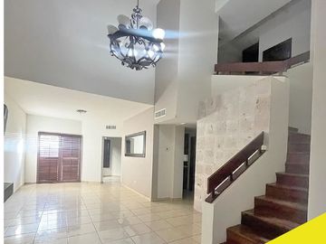 Casa en renta en Colonia Villa Toscana