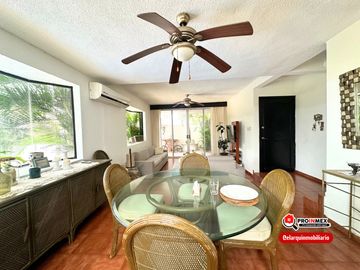 VENTA | CASA CON ALBERCA A DOS CUADRAS DE PLAYA FRACC COSTA VERDE BOCA DEL RIO