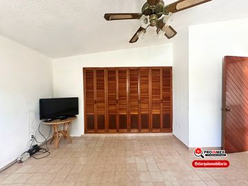 VENTA | CASA CON ALBERCA A DOS CUADRAS DE PLAYA FRACC COSTA VERDE BOCA DEL RIO