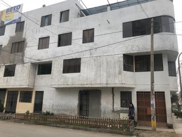 Departamento Duplex en Venta con Inquilino Precario Los Olivos