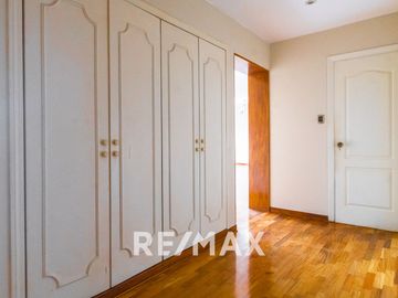 Departamento Flat En Venta En San Isidro. Vista Externa 167M2