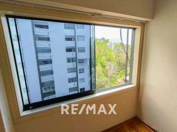 Departamento Flat En Venta En San Isidro. Vista Externa 167M2