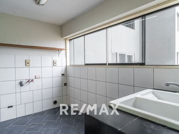 Departamento Flat En Venta En San Isidro. Vista Externa 167M2