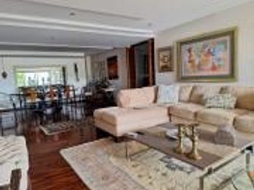Vendo Departamento en Lomas de Urdesa