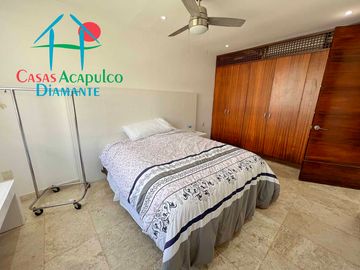 Departamento en venta con terraza con vista a la alberca y roof garden