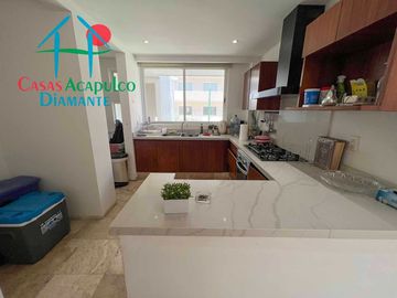 Departamento en venta con terraza con vista a la alberca y roof garden
