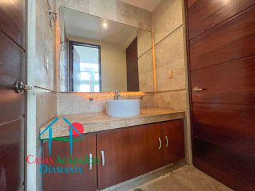Departamento en venta con terraza con vista a la alberca y roof garden