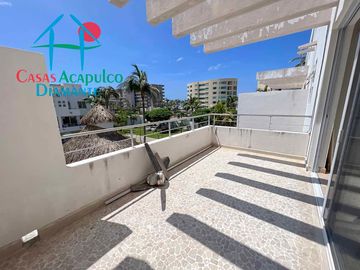 Departamento en venta con terraza con vista a la alberca y roof garden