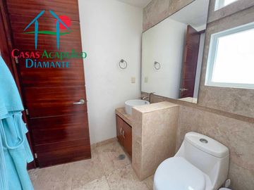 Departamento en venta con terraza con vista a la alberca y roof garden