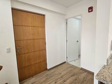 VENTA DEPARTAMENTO TRIPLEX – CORONEL INCLÁN – MIRAFLORES