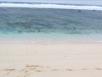 Resale Title Beach View corner lot 1,140 sqm located in Calicoan Ocean Villas, Guiuan, Samar