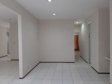 Rumah dijual di Kesehatan Bintaro Jakarta Selatan dekat Tol Jorr