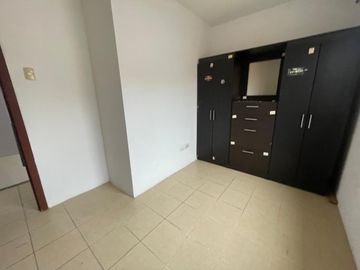 URBANIZACION CIUDAD SANTIAGO ETAPA LA RIA VENDO PRECIOSA CASA ESQUINERA DOS PLANTAS, TRES DORMITORIOS, EXCELENTES ACABADOS