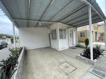 URBANIZACION CIUDAD SANTIAGO ETAPA LA RIA VENDO PRECIOSA CASA ESQUINERA DOS PLANTAS, TRES DORMITORIOS, EXCELENTES ACABADOS