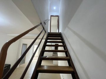 URBANIZACION CIUDAD SANTIAGO ETAPA LA RIA VENDO PRECIOSA CASA ESQUINERA DOS PLANTAS, TRES DORMITORIOS, EXCELENTES ACABADOS