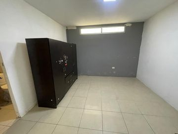 URBANIZACION CIUDAD SANTIAGO ETAPA LA RIA VENDO PRECIOSA CASA ESQUINERA DOS PLANTAS, TRES DORMITORIOS, EXCELENTES ACABADOS