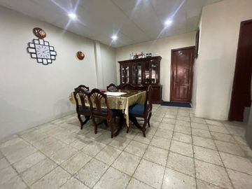 CIUDADELA GUAYACANE3S VENDO PRECIOSA VILLA UNA PLANTA, TRES DORMITORIOS, EXCELENTES ACABADOS, OPORTUNIDAD