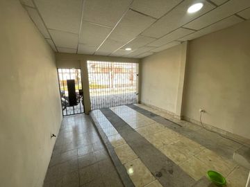 CIUDADELA GUAYACANE3S VENDO PRECIOSA VILLA UNA PLANTA, TRES DORMITORIOS, EXCELENTES ACABADOS, OPORTUNIDAD