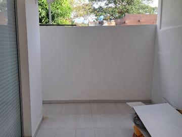 VENTA DE CASA EN MELGAR EN CONJUNTO