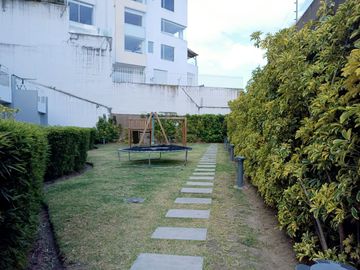 DEPARTAMENTO DE  VENTA EN MONTESERRIN
