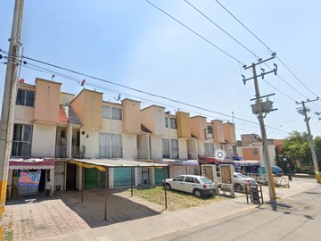 VENTA HERMOSA CASA EN PASEOS DE TULTEPEC SUR 148, PASEOS DE TULTEPEC I, ESTADO DE MÉXICO