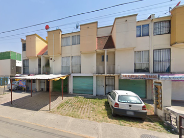 VENTA HERMOSA CASA EN PASEOS DE TULTEPEC SUR 148, PASEOS DE TULTEPEC I, ESTADO DE MÉXICO