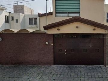 VENTA DE CASA EN GRAL ROSENDO MARQUEZ HEROES PUEBLA, HEROICA PUEBLA DE ZARAGOZA PUEBLA (NO CREDITOS)