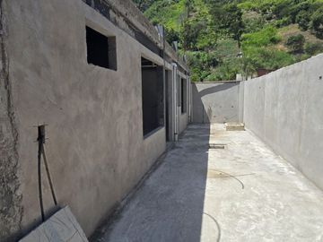 DEPARTAMENTOS EN BAÑOS POR TERMINAR
