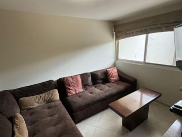 Amplia casa en venta en Hacienda Los Naranjos